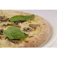 Pizza Funghi e Pollo