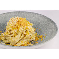 Mozzarella, Gorgonzola, Cheddar and Parmesan cheese sauce